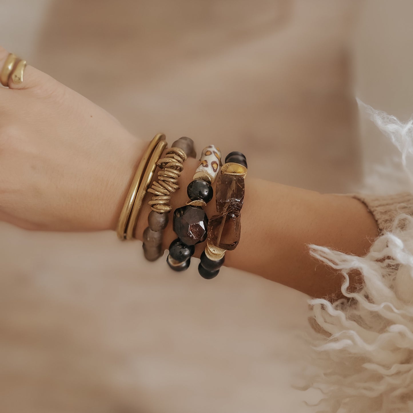 Armband aus echten Holzperlen Rebecca