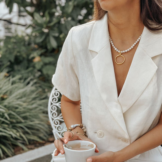 Perlenkette Süßwasserperlen BAILEY mit Goldanhänger