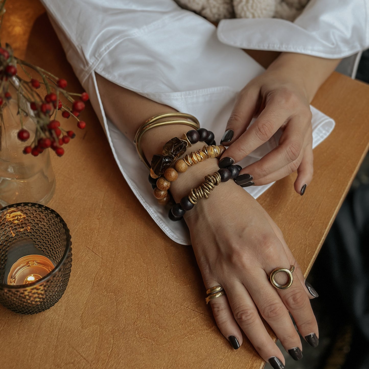 Armband aus echten Holzperlen Rebecca