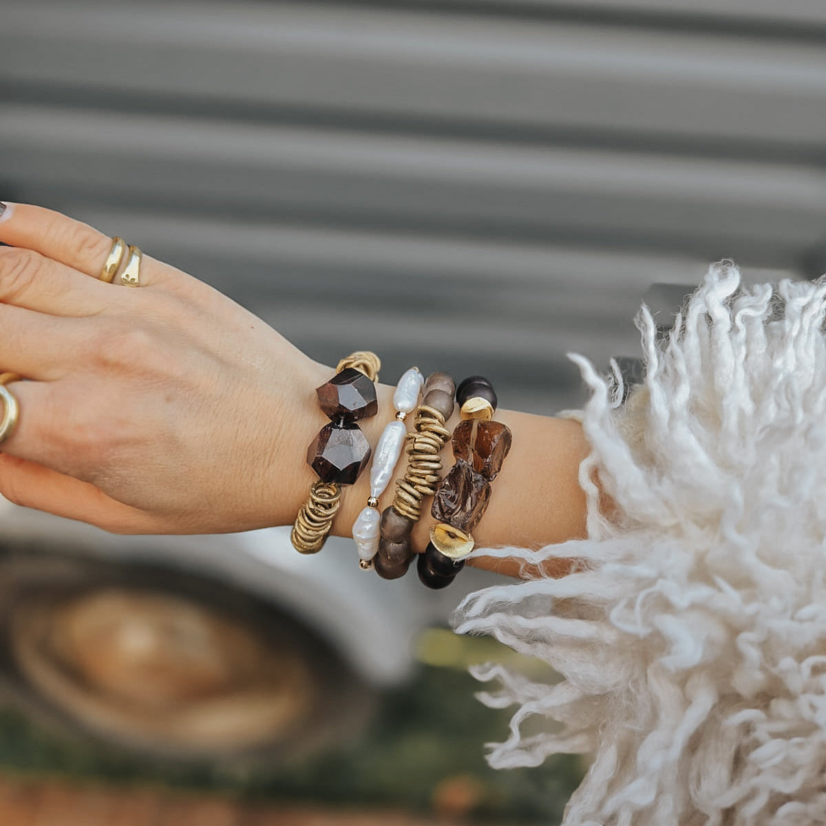 Armband aus echten Holzperlen Rebecca