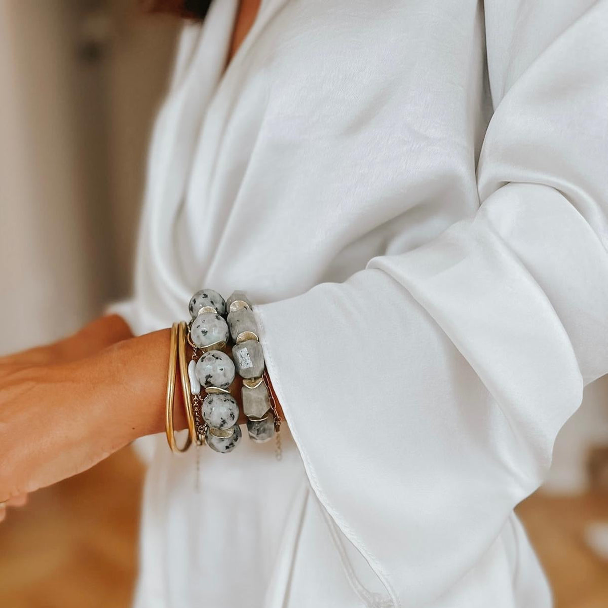 Armband Kaia aus Natursteinperlen
